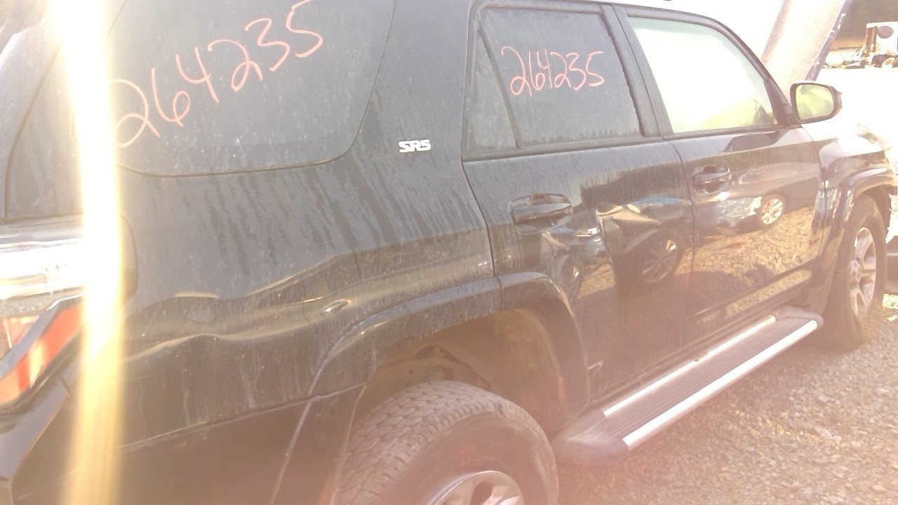 https://f005.backblazeb2.com/file/img-partshotlines-com/Inventory/EX638/Vehicle/13635_05.jpg