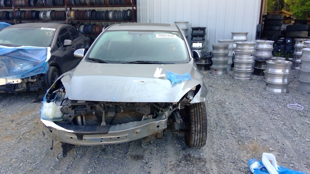 https://f005.backblazeb2.com/file/img-partshotlines-com/Inventory/EX638/Vehicle/13677_01.jpg