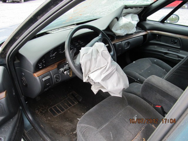https://f005.backblazeb2.com/file/img-partshotlines-com/Inventory/EX638/Vehicle/2795_03.jpg