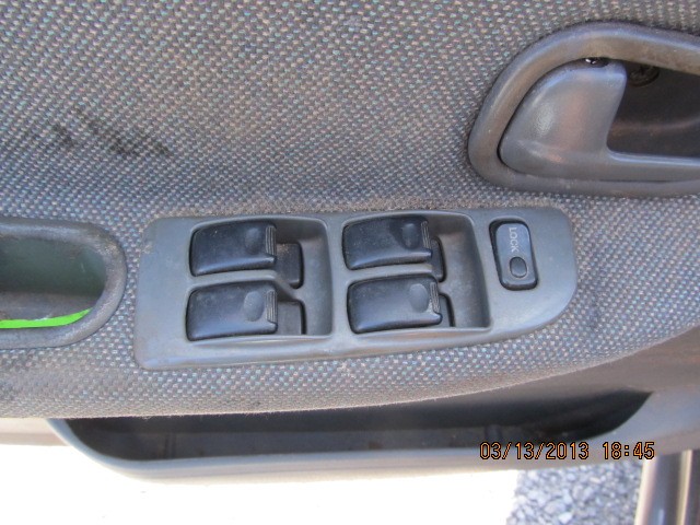 https://f005.backblazeb2.com/file/img-partshotlines-com/Inventory/EX638/Vehicle/3250_02.jpg