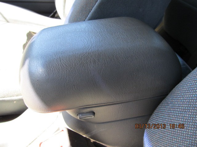 https://f005.backblazeb2.com/file/img-partshotlines-com/Inventory/EX638/Vehicle/3250_06.jpg