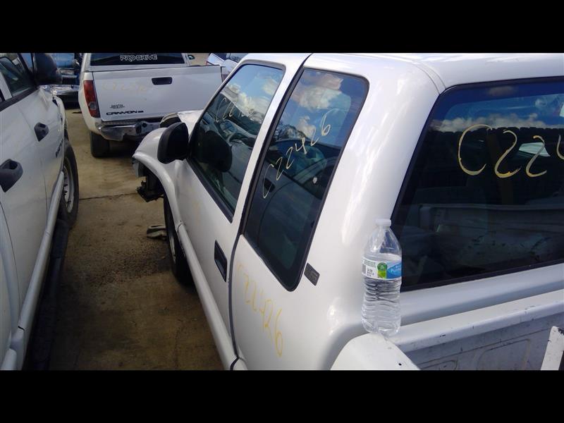 https://f005.backblazeb2.com/file/img-partshotlines-com/Inventory/EX641/Vehicle/19976_09.jpg