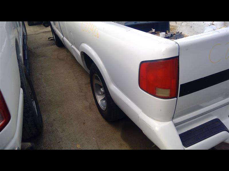 https://f005.backblazeb2.com/file/img-partshotlines-com/Inventory/EX641/Vehicle/19976_11.jpg