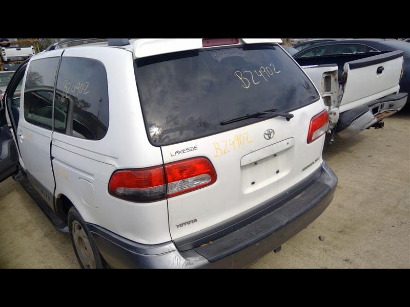 https://f005.backblazeb2.com/file/img-partshotlines-com/Inventory/EX641/Vehicle/22056_10.jpg