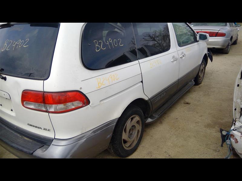 https://f005.backblazeb2.com/file/img-partshotlines-com/Inventory/EX641/Vehicle/22056_11.jpg