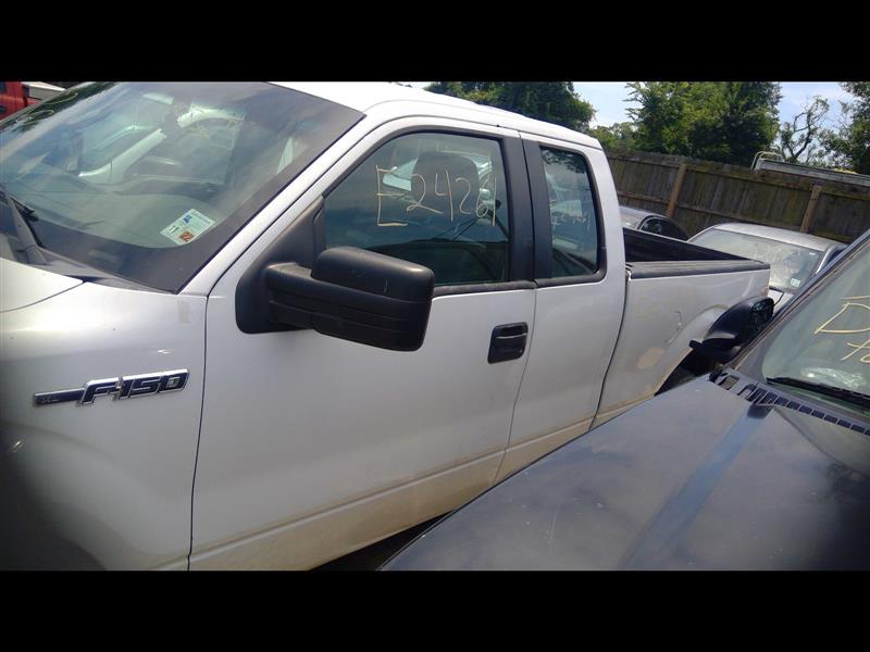 https://f005.backblazeb2.com/file/img-partshotlines-com/Inventory/EX641/Vehicle/22376_05.jpg
