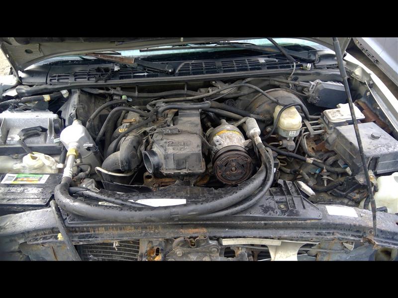 https://f005.backblazeb2.com/file/img-partshotlines-com/Inventory/EX641/Vehicle/22633_04.jpg