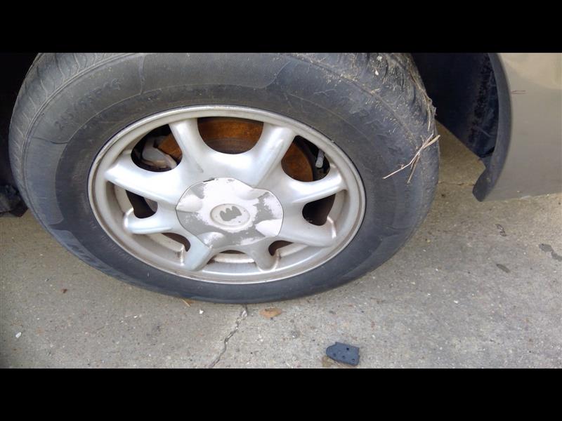 https://f005.backblazeb2.com/file/img-partshotlines-com/Inventory/EX641/Vehicle/22724_07.jpg