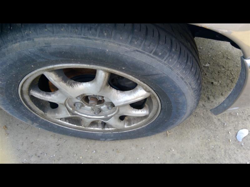 https://f005.backblazeb2.com/file/img-partshotlines-com/Inventory/EX641/Vehicle/22724_12.jpg