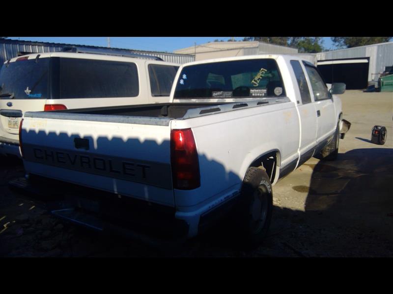 https://f005.backblazeb2.com/file/img-partshotlines-com/Inventory/EX641/Vehicle/22745_08.jpg