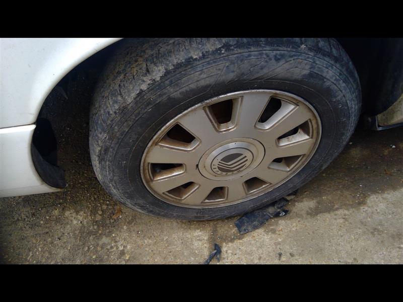 https://f005.backblazeb2.com/file/img-partshotlines-com/Inventory/EX641/Vehicle/22784_05.jpg