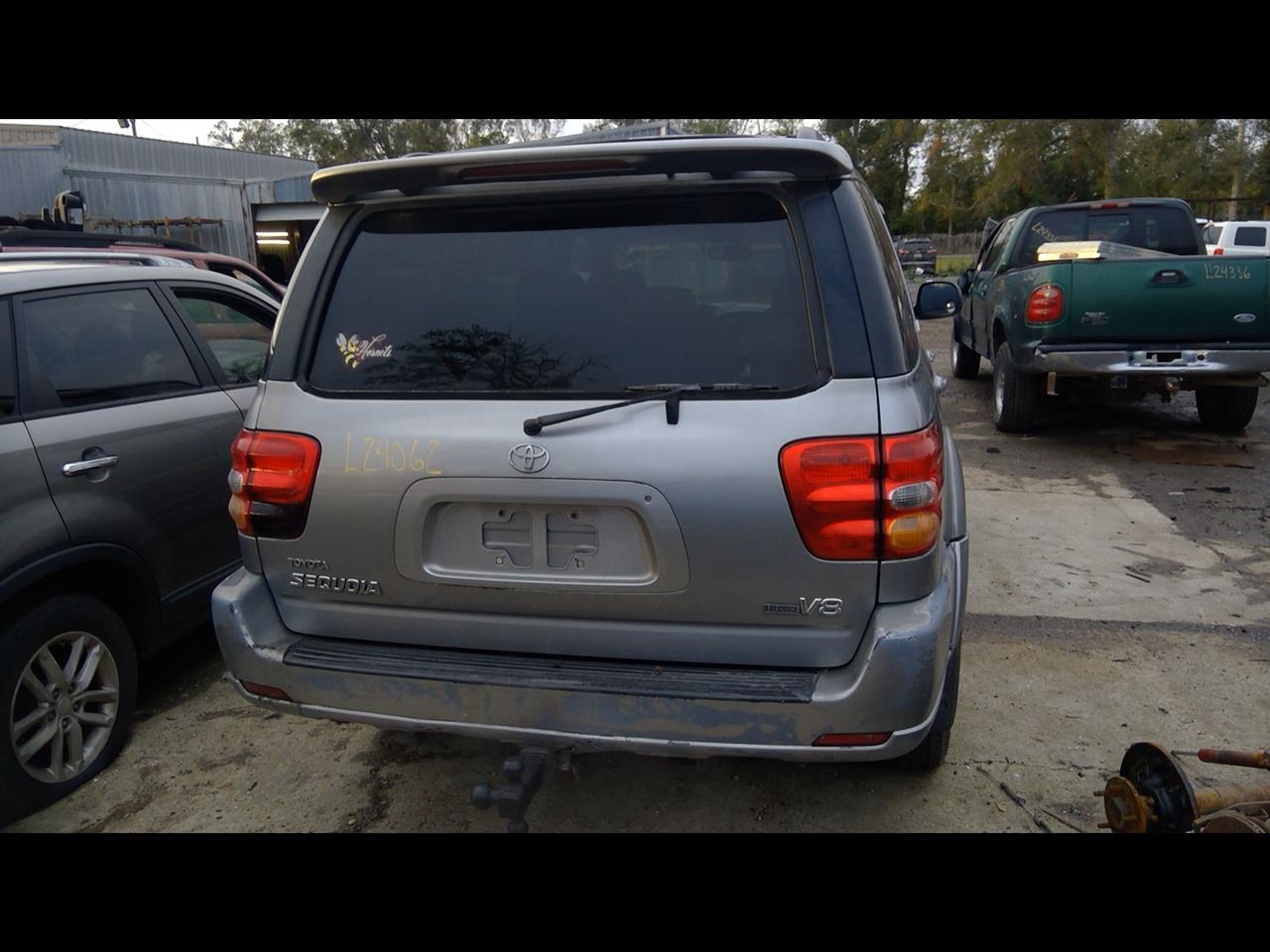 https://f005.backblazeb2.com/file/img-partshotlines-com/Inventory/EX641/Vehicle/22853_08.jpg