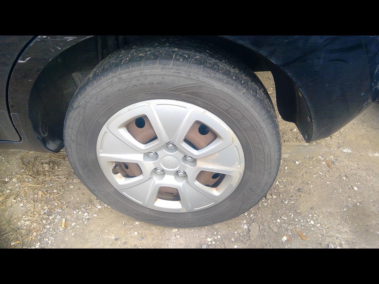 https://f005.backblazeb2.com/file/img-partshotlines-com/Inventory/EX641/Vehicle/22886_06.jpg