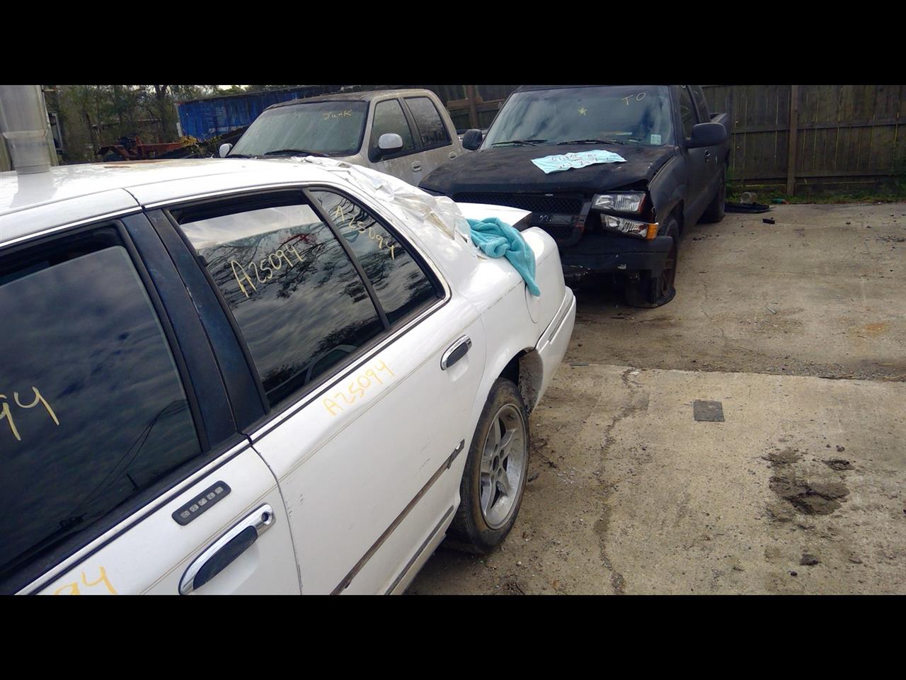 https://f005.backblazeb2.com/file/img-partshotlines-com/Inventory/EX641/Vehicle/22928_07.jpg