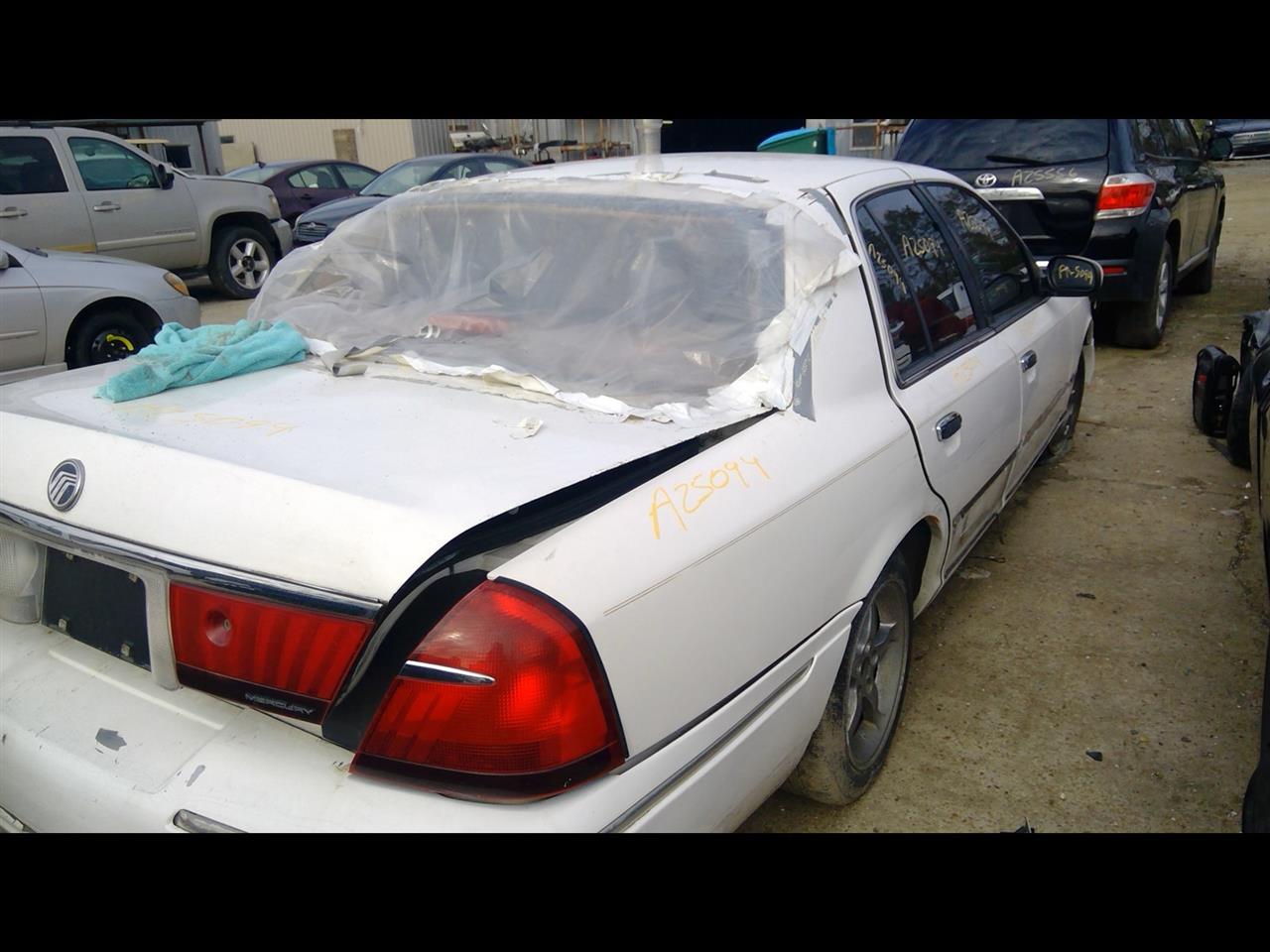 https://f005.backblazeb2.com/file/img-partshotlines-com/Inventory/EX641/Vehicle/22928_09.jpg
