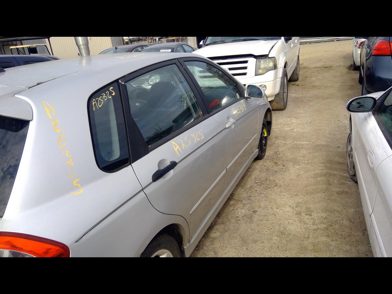 https://f005.backblazeb2.com/file/img-partshotlines-com/Inventory/EX641/Vehicle/22940_10.jpg