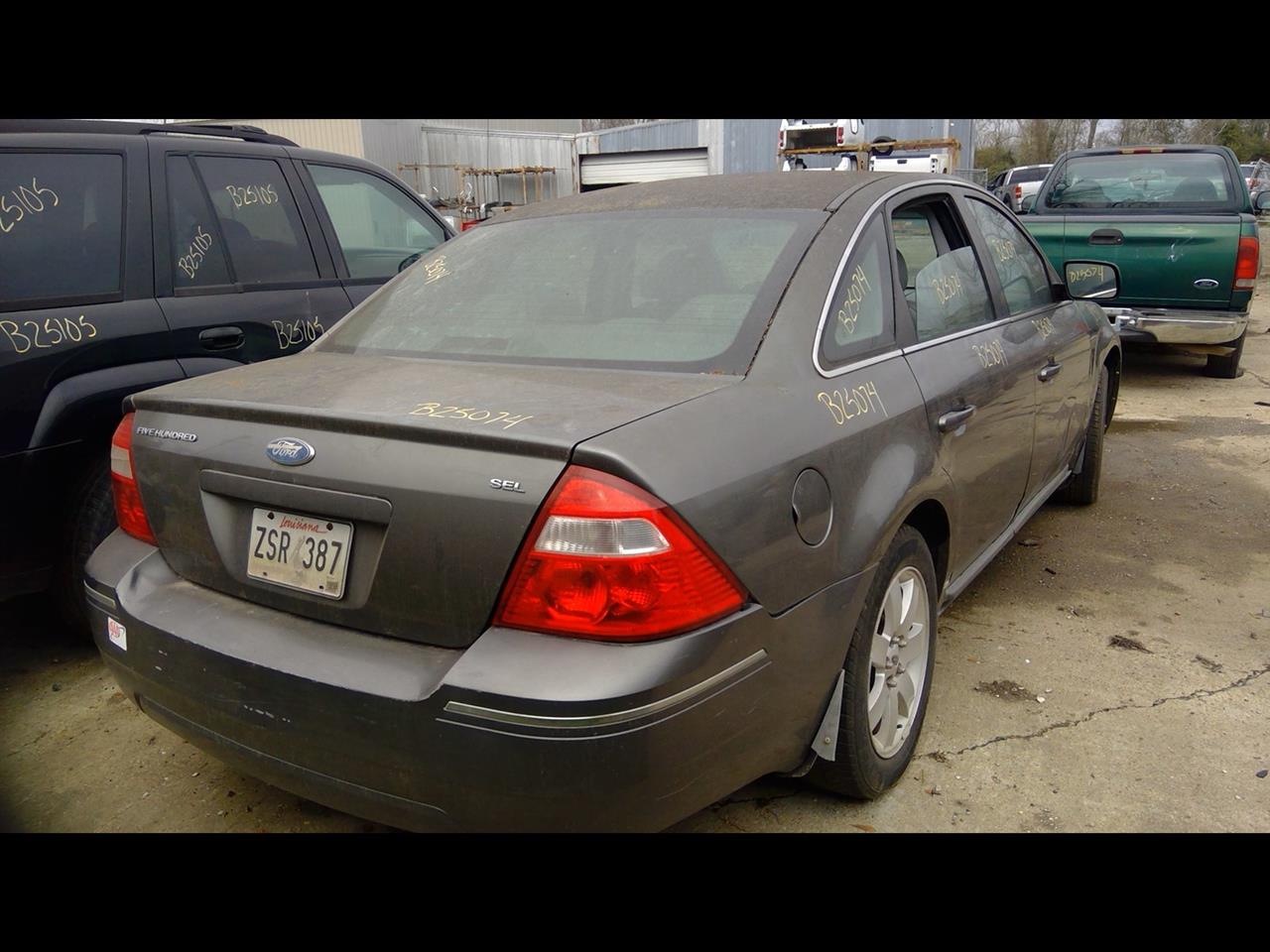 https://f005.backblazeb2.com/file/img-partshotlines-com/Inventory/EX641/Vehicle/22987_09.jpg