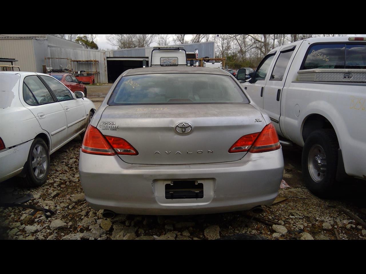https://f005.backblazeb2.com/file/img-partshotlines-com/Inventory/EX641/Vehicle/22997_08.jpg