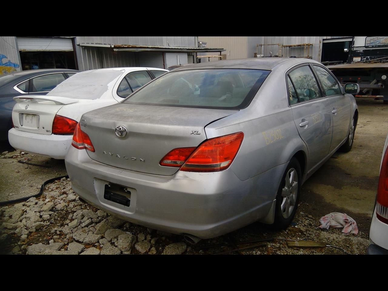 https://f005.backblazeb2.com/file/img-partshotlines-com/Inventory/EX641/Vehicle/22997_09.jpg