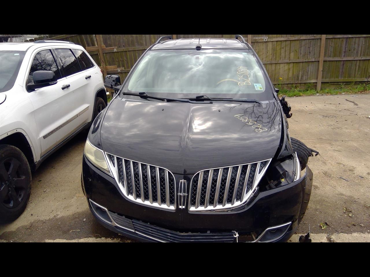 https://f005.backblazeb2.com/file/img-partshotlines-com/Inventory/EX641/Vehicle/23002_04.jpg