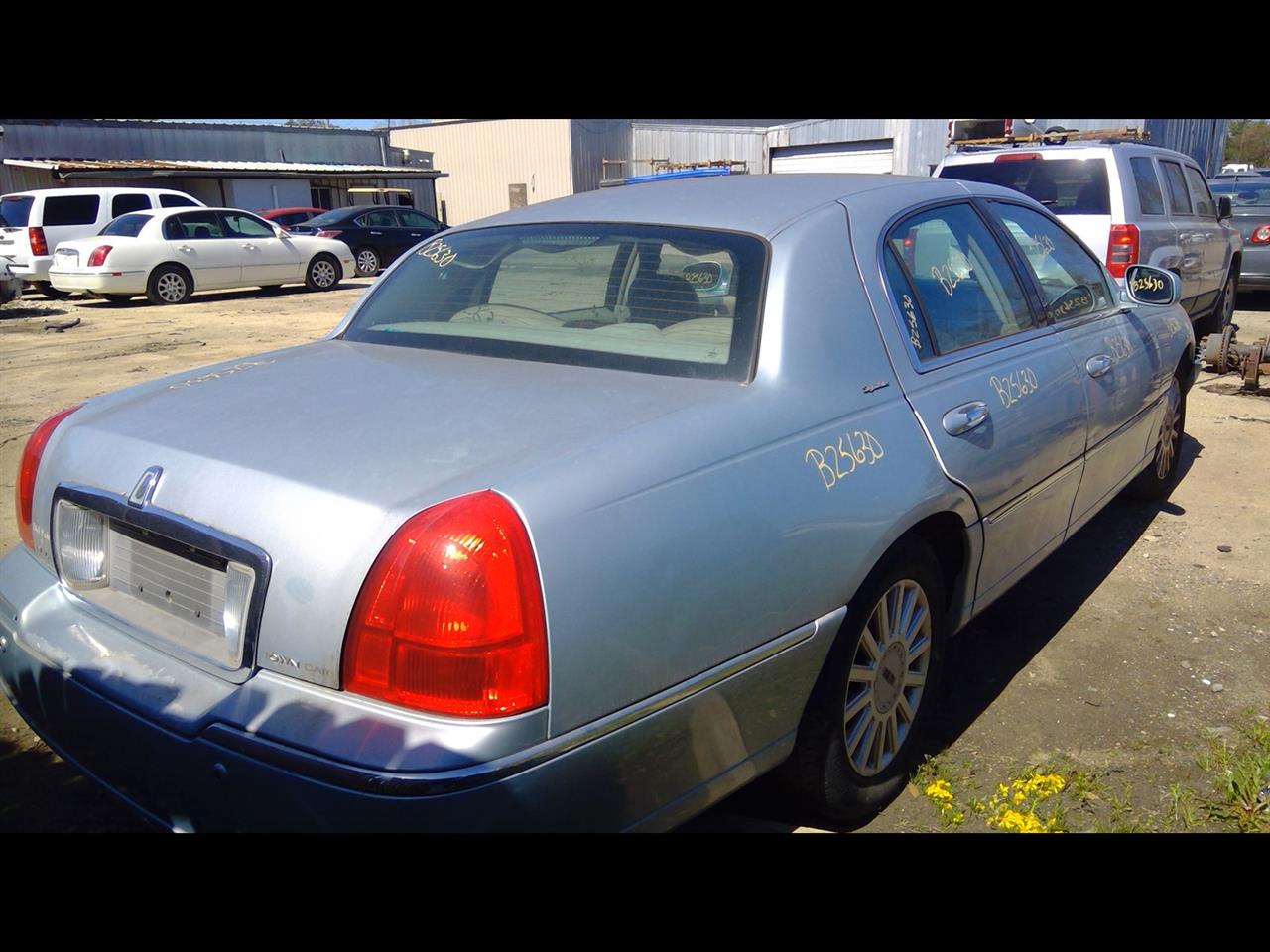 https://f005.backblazeb2.com/file/img-partshotlines-com/Inventory/EX641/Vehicle/23046_10.jpg
