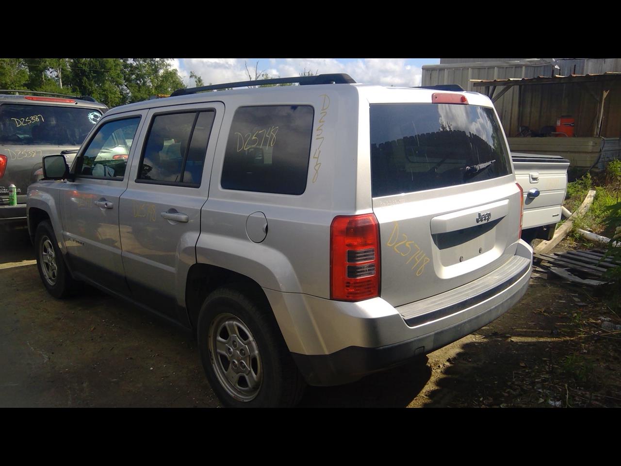 https://f005.backblazeb2.com/file/img-partshotlines-com/Inventory/EX641/Vehicle/23104_07.jpg