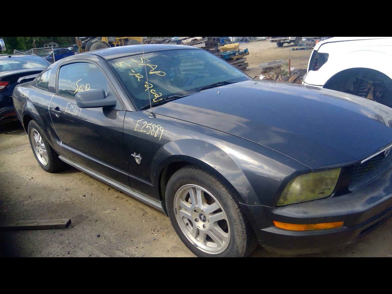 https://f005.backblazeb2.com/file/img-partshotlines-com/Inventory/EX641/Vehicle/23192_12.jpg