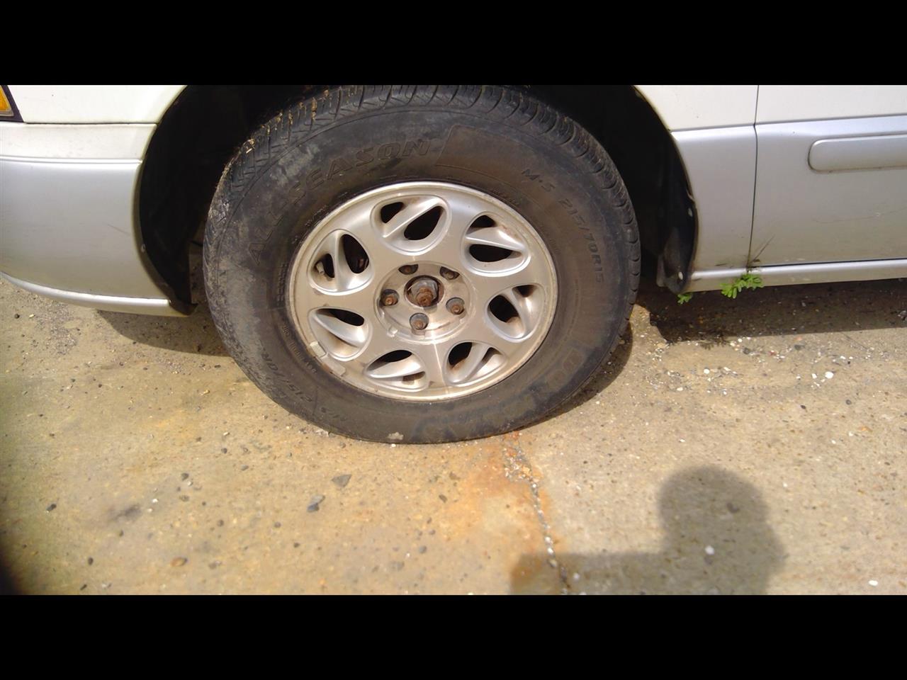 https://f005.backblazeb2.com/file/img-partshotlines-com/Inventory/EX641/Vehicle/23254_05.jpg