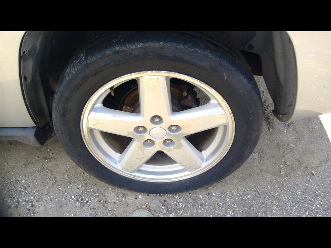 https://f005.backblazeb2.com/file/img-partshotlines-com/Inventory/EX641/Vehicle/23258_07.jpg