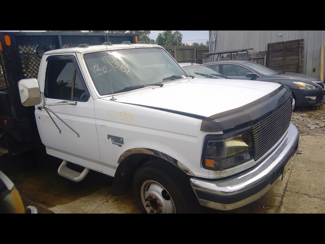 https://f005.backblazeb2.com/file/img-partshotlines-com/Inventory/EX641/Vehicle/23327_11.jpg