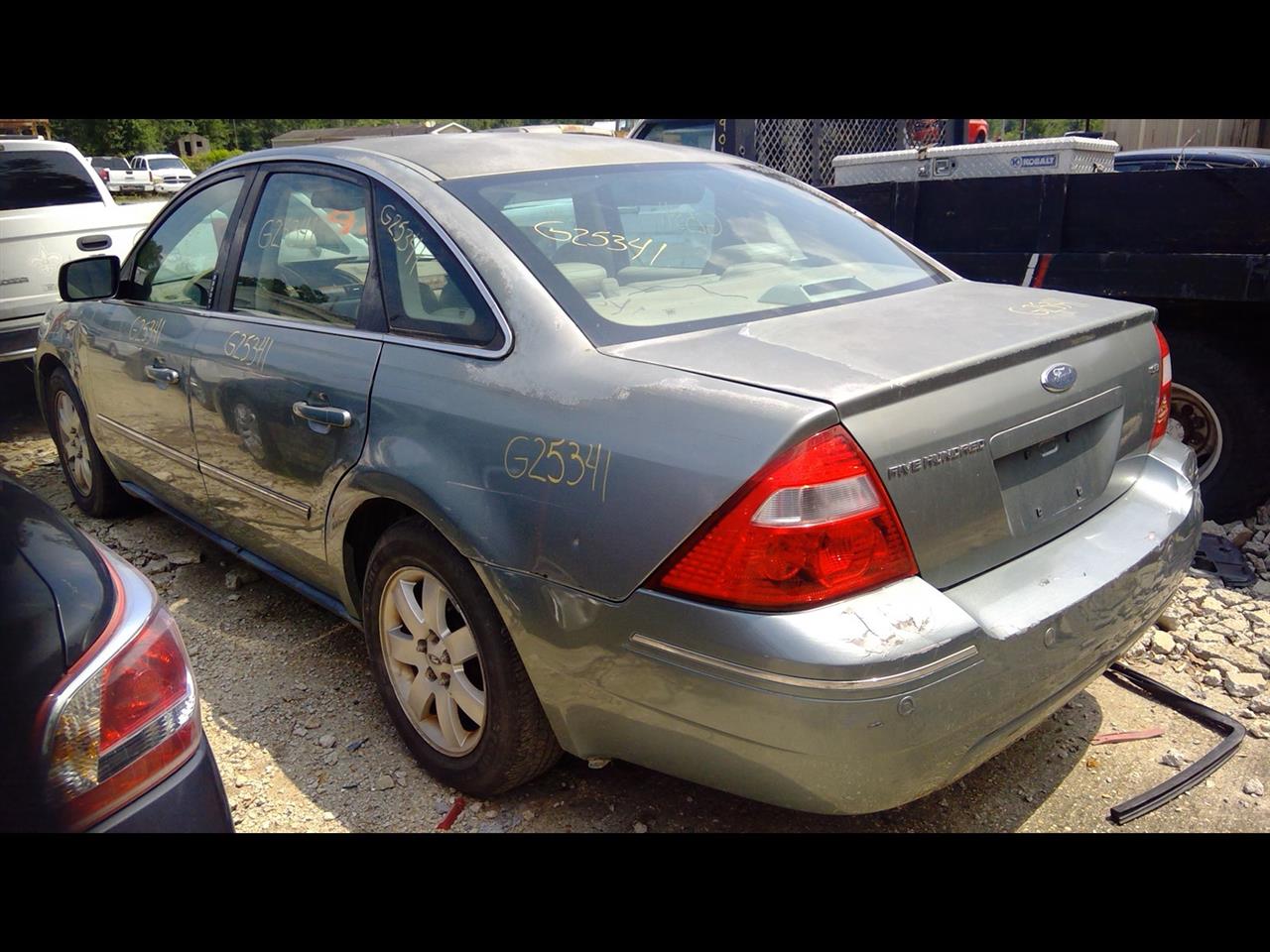 https://f005.backblazeb2.com/file/img-partshotlines-com/Inventory/EX641/Vehicle/23350_09.jpg