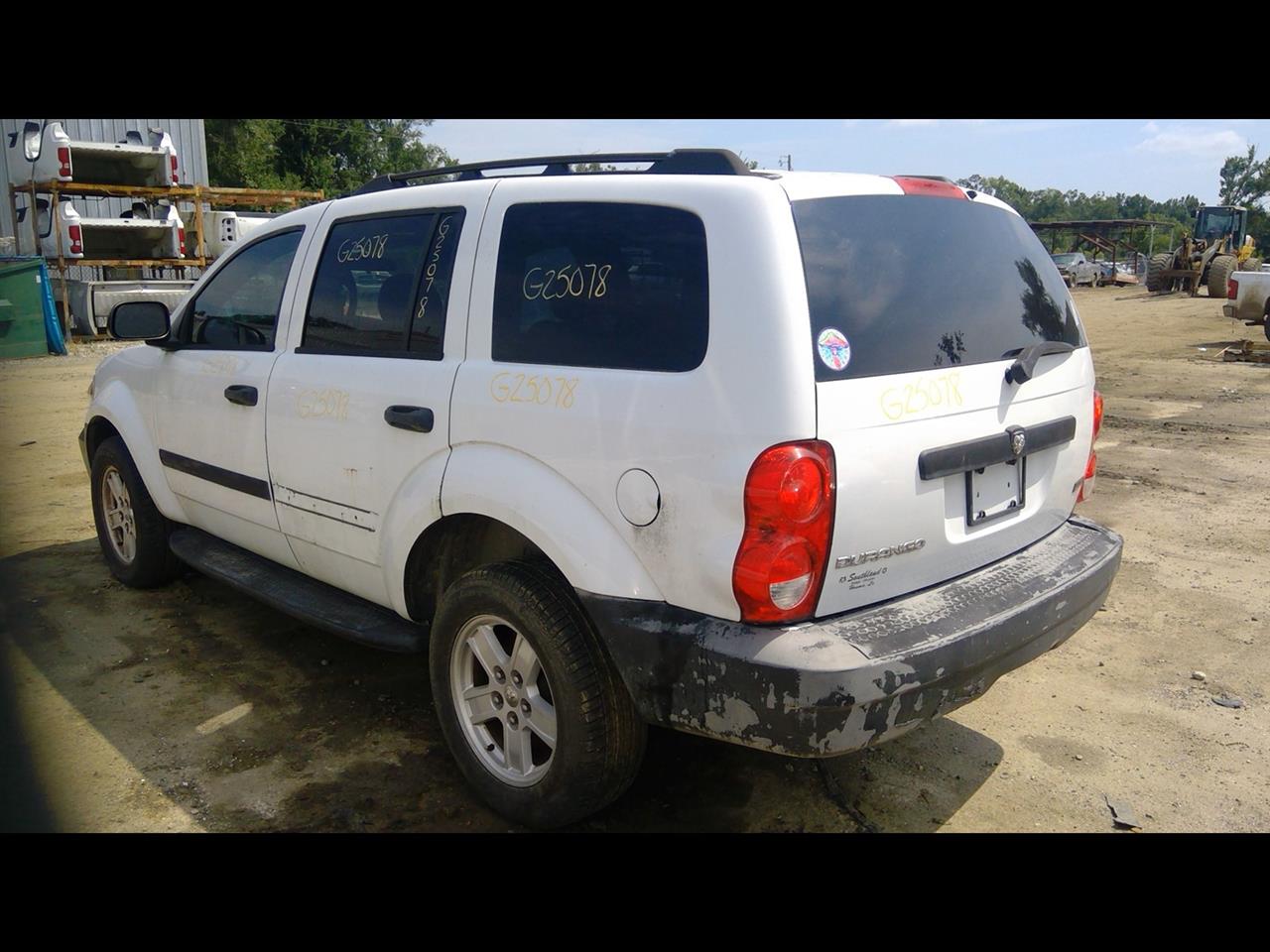 https://f005.backblazeb2.com/file/img-partshotlines-com/Inventory/EX641/Vehicle/23354_08.jpg