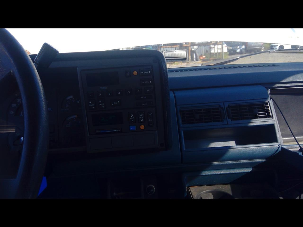 https://f005.backblazeb2.com/file/img-partshotlines-com/Inventory/EX641/Vehicle/23479_02.jpg
