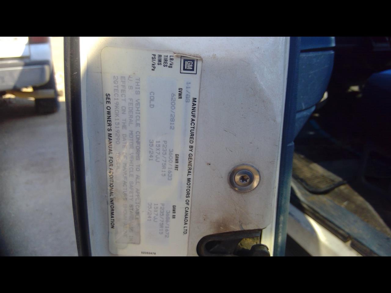 https://f005.backblazeb2.com/file/img-partshotlines-com/Inventory/EX641/Vehicle/23479_04.jpg