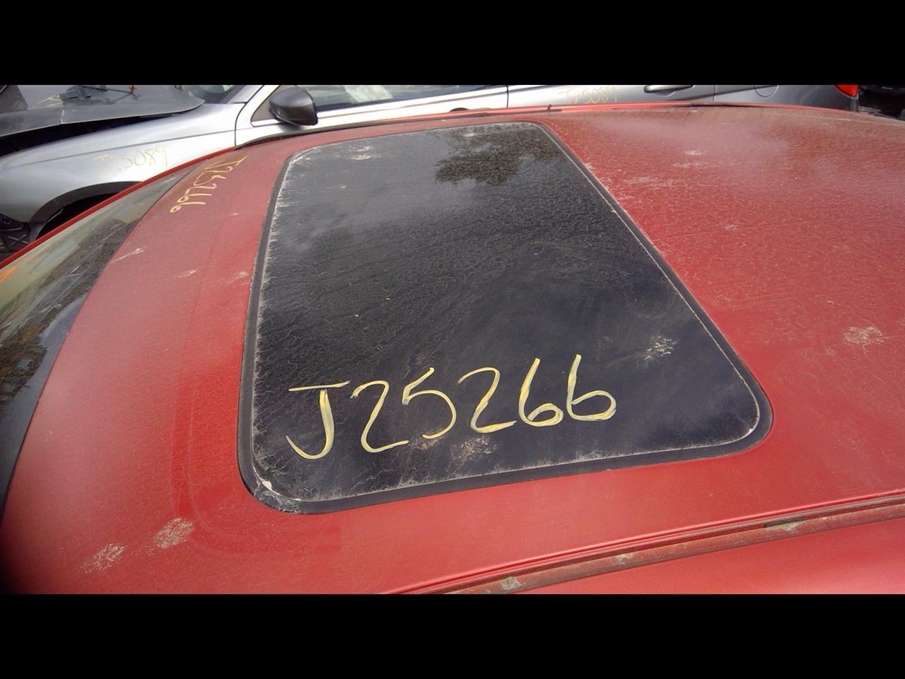 https://f005.backblazeb2.com/file/img-partshotlines-com/Inventory/EX641/Vehicle/23532_07.jpg