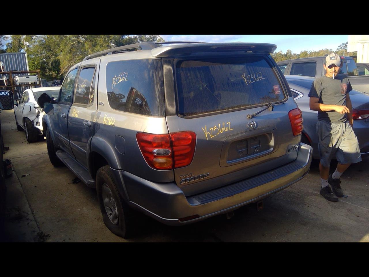 https://f005.backblazeb2.com/file/img-partshotlines-com/Inventory/EX641/Vehicle/23618_09.jpg