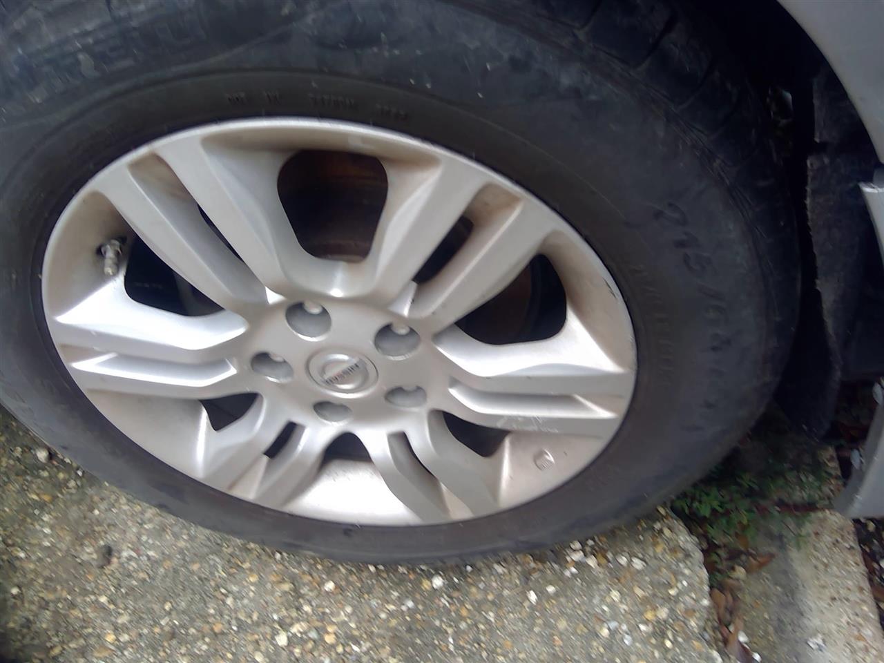 https://f005.backblazeb2.com/file/img-partshotlines-com/Inventory/EX641/Vehicle/23657_08.jpg