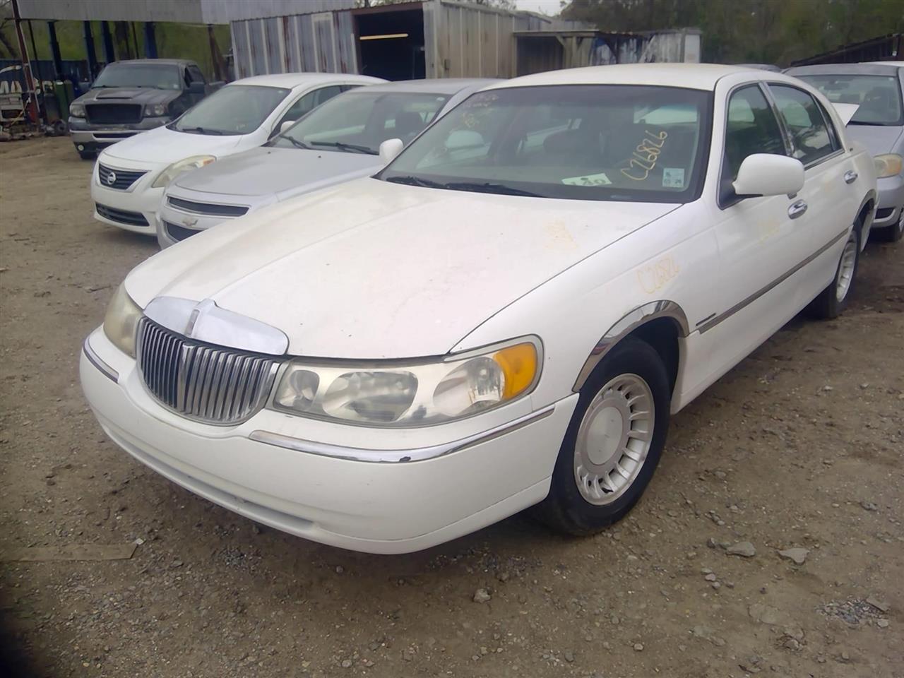 https://f005.backblazeb2.com/file/img-partshotlines-com/Inventory/EX641/Vehicle/23829_05.jpg