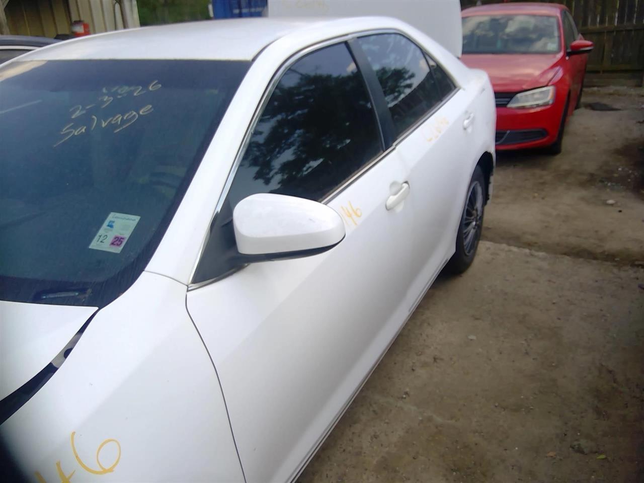 https://f005.backblazeb2.com/file/img-partshotlines-com/Inventory/EX641/Vehicle/23860_07.jpg