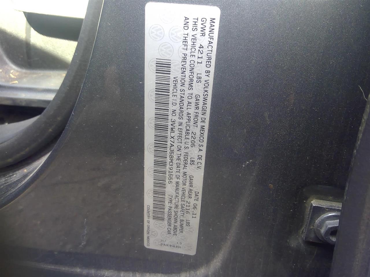 https://f005.backblazeb2.com/file/img-partshotlines-com/Inventory/EX641/Vehicle/23911_01.jpg
