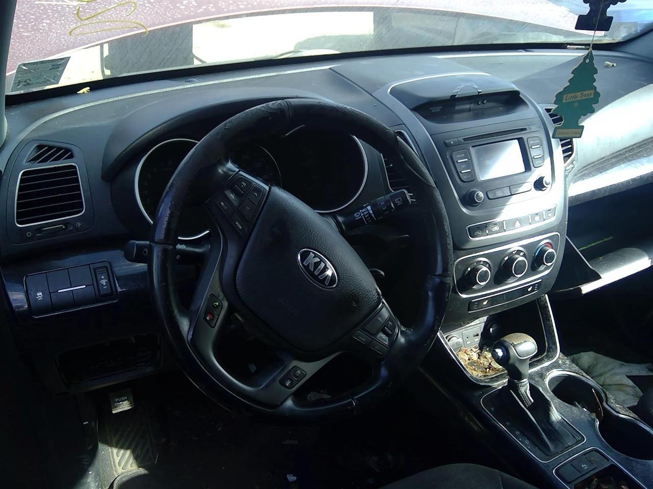 https://f005.backblazeb2.com/file/img-partshotlines-com/Inventory/EX641/Vehicle/23925_02.jpg