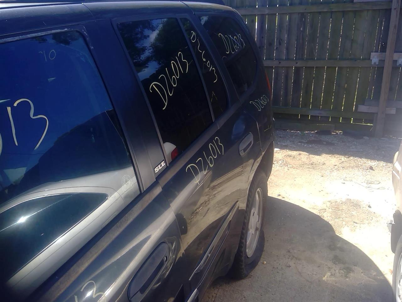 https://f005.backblazeb2.com/file/img-partshotlines-com/Inventory/EX641/Vehicle/23934_09.jpg