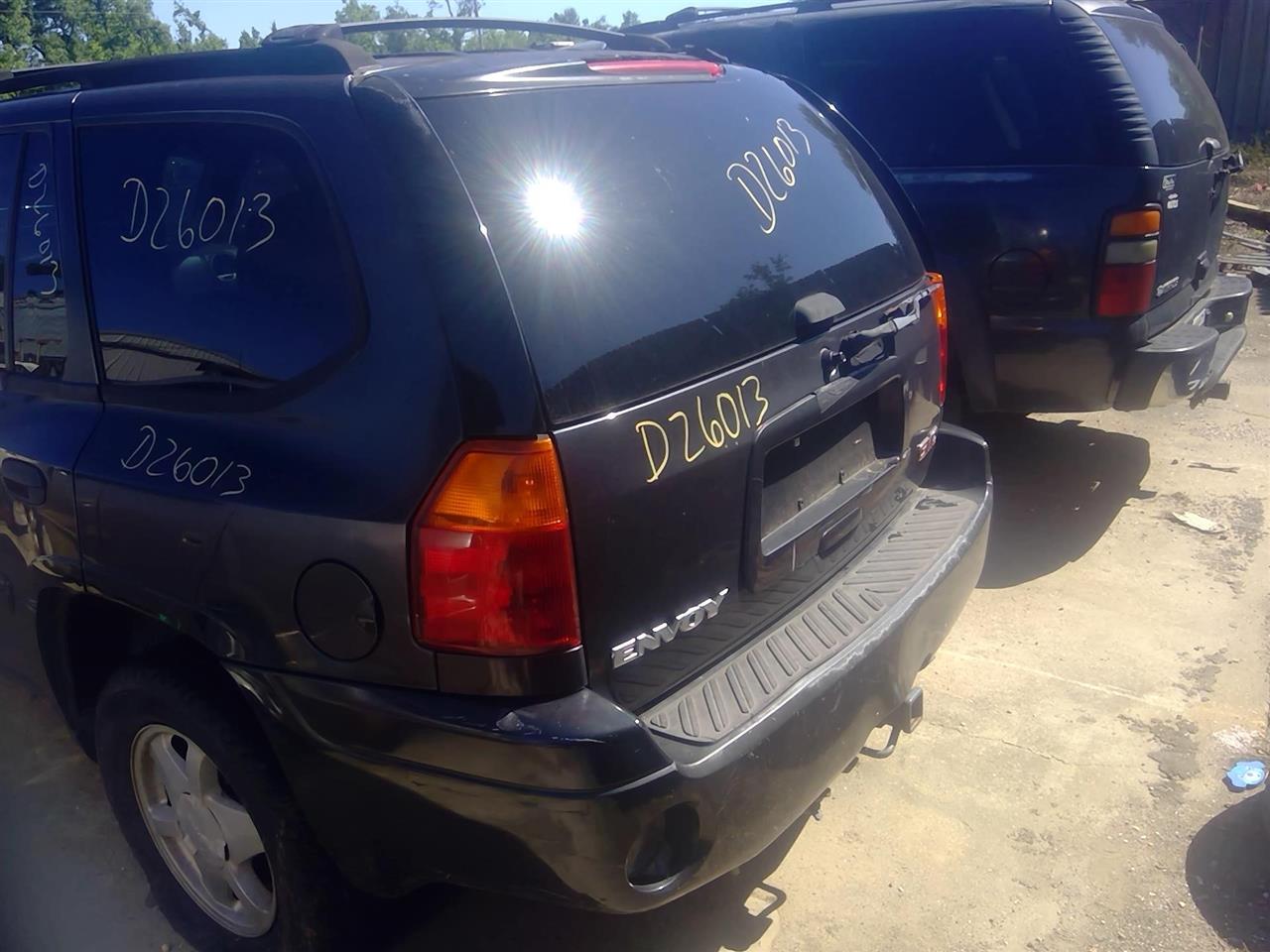https://f005.backblazeb2.com/file/img-partshotlines-com/Inventory/EX641/Vehicle/23934_11.jpg