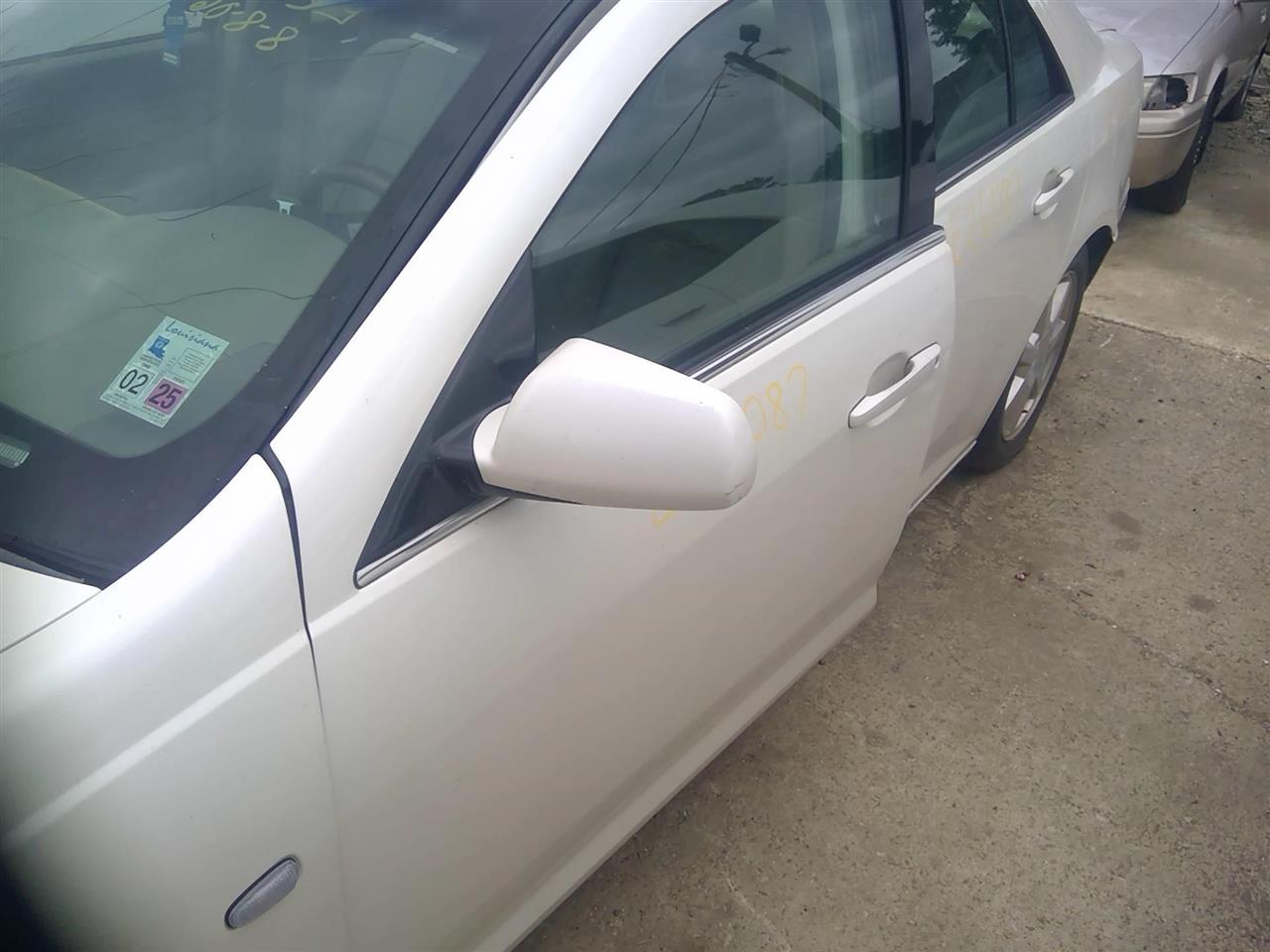 https://f005.backblazeb2.com/file/img-partshotlines-com/Inventory/EX641/Vehicle/23952_06.jpg