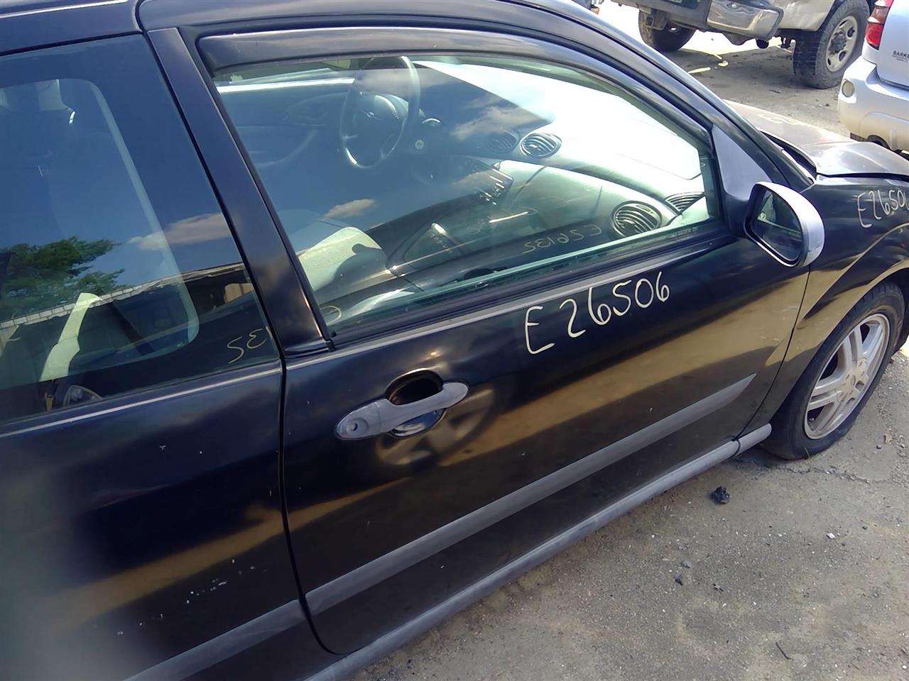 https://f005.backblazeb2.com/file/img-partshotlines-com/Inventory/EX641/Vehicle/23956_10.jpg