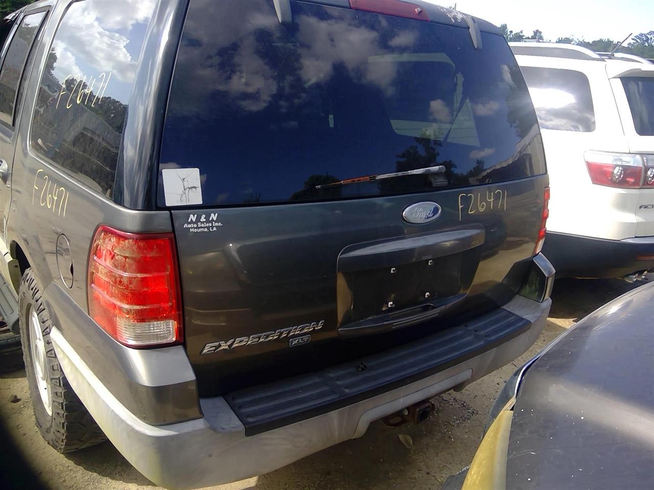 https://f005.backblazeb2.com/file/img-partshotlines-com/Inventory/EX641/Vehicle/24098_09.jpg