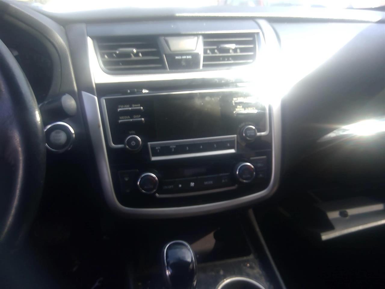 https://f005.backblazeb2.com/file/img-partshotlines-com/Inventory/EX641/Vehicle/24134_02.jpg