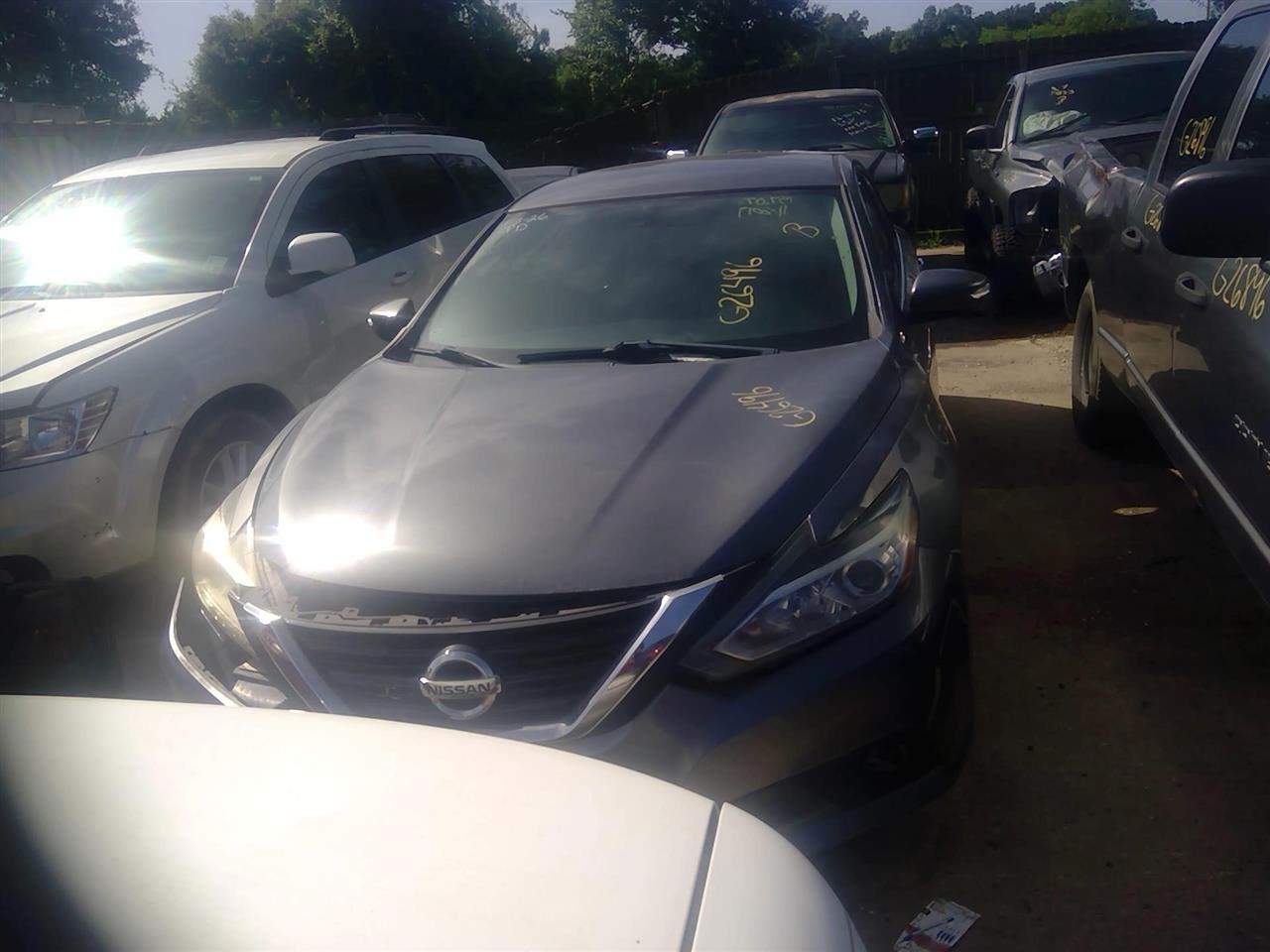 https://f005.backblazeb2.com/file/img-partshotlines-com/Inventory/EX641/Vehicle/24134_04.jpg