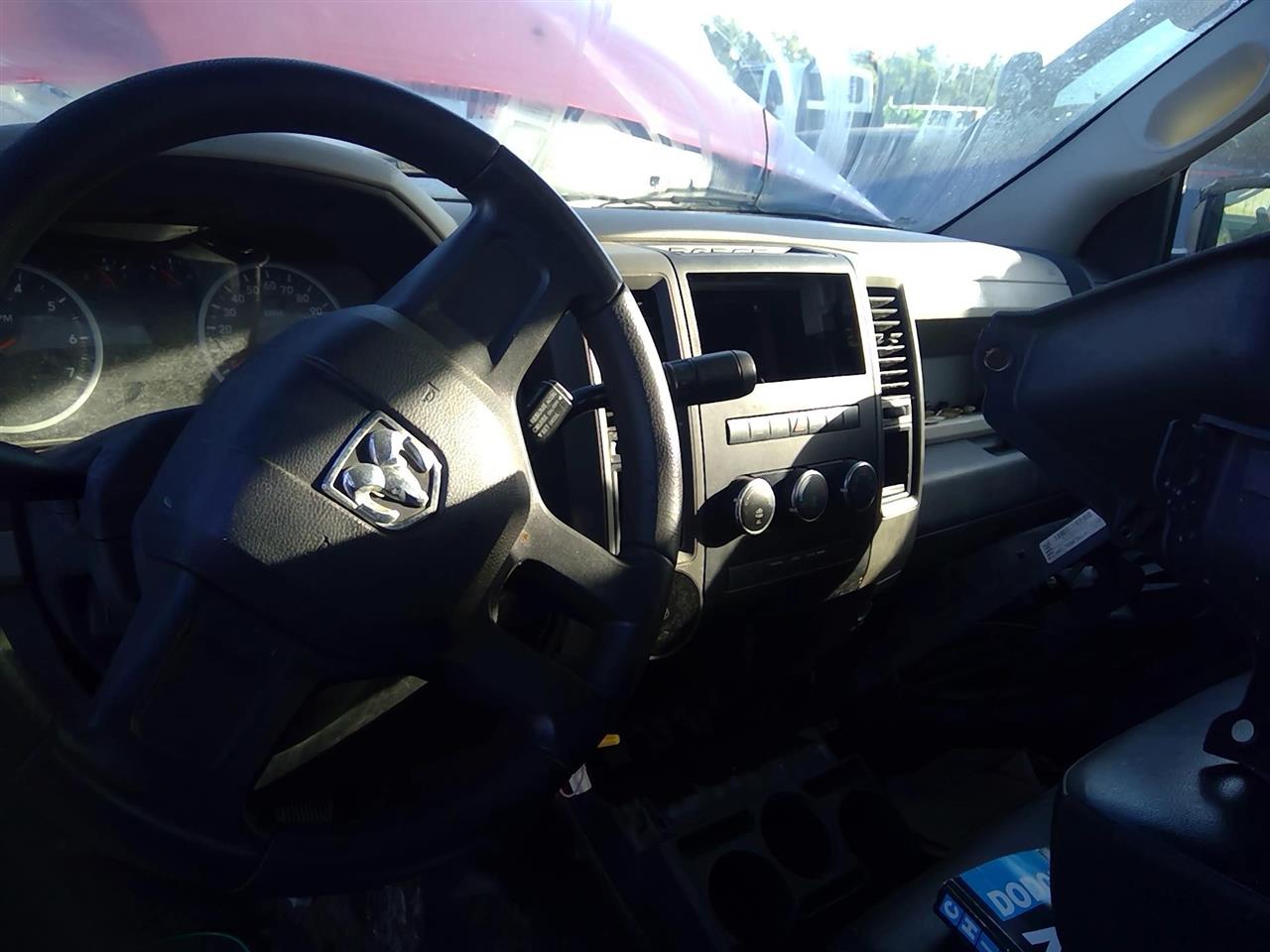https://f005.backblazeb2.com/file/img-partshotlines-com/Inventory/EX641/Vehicle/24227_02.jpg