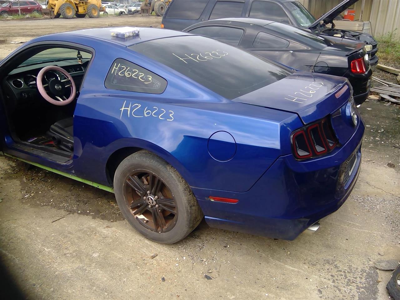 https://f005.backblazeb2.com/file/img-partshotlines-com/Inventory/EX641/Vehicle/24248_06.jpg